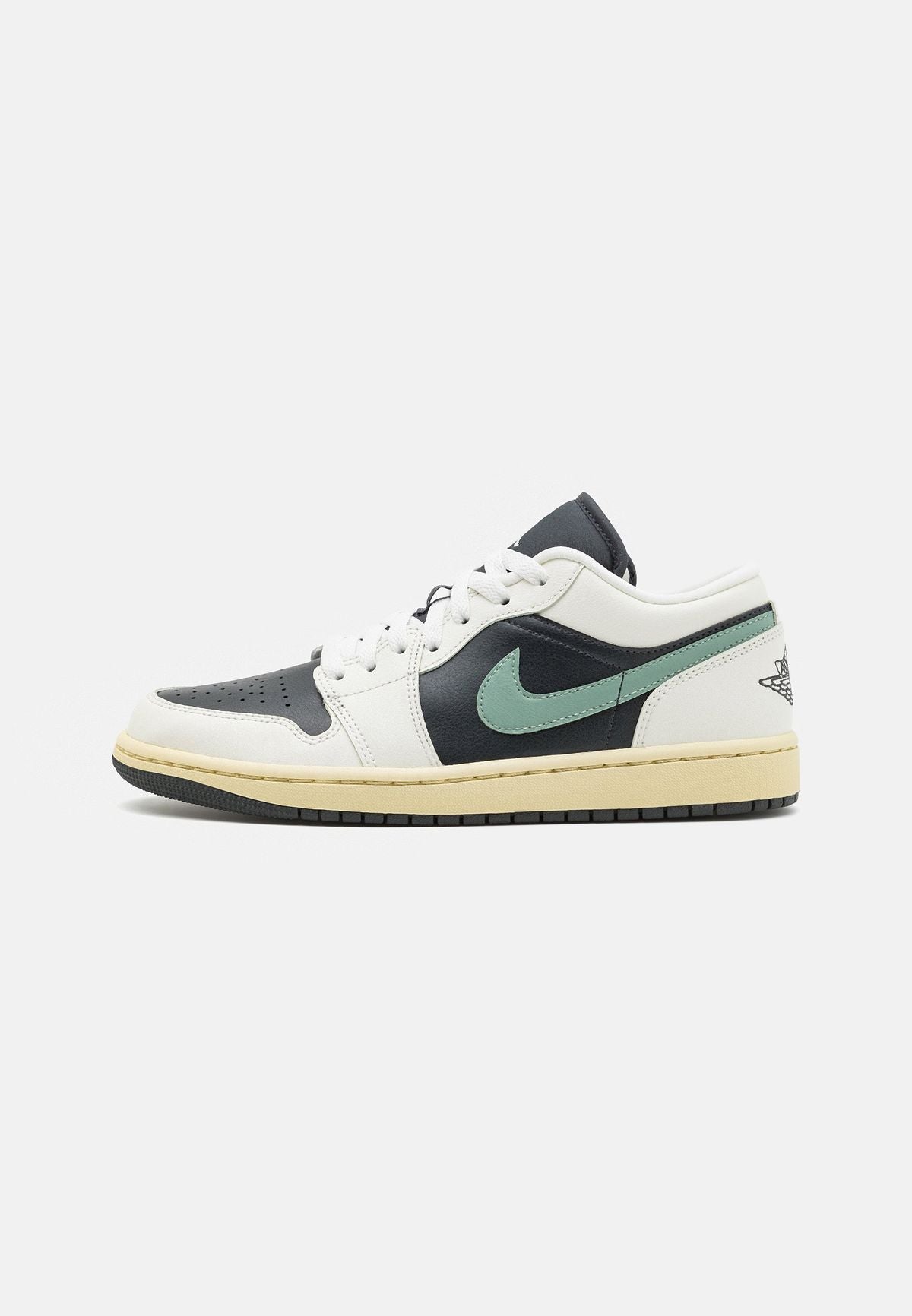 Nike Air Jordan 1 Low Jade Smoke