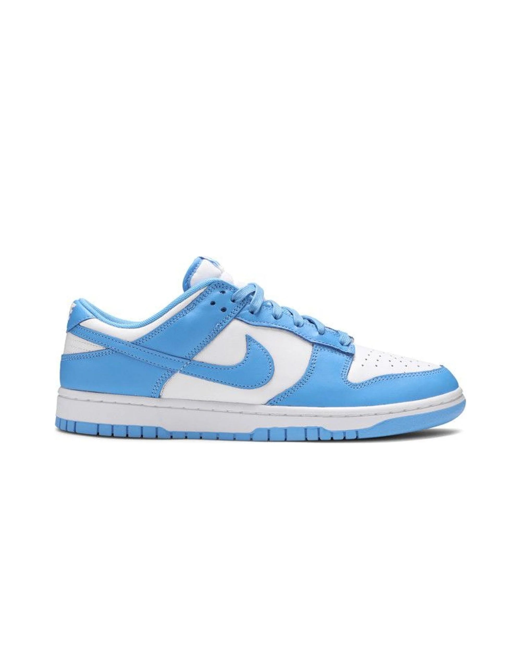Nike Dunk Low UNC
