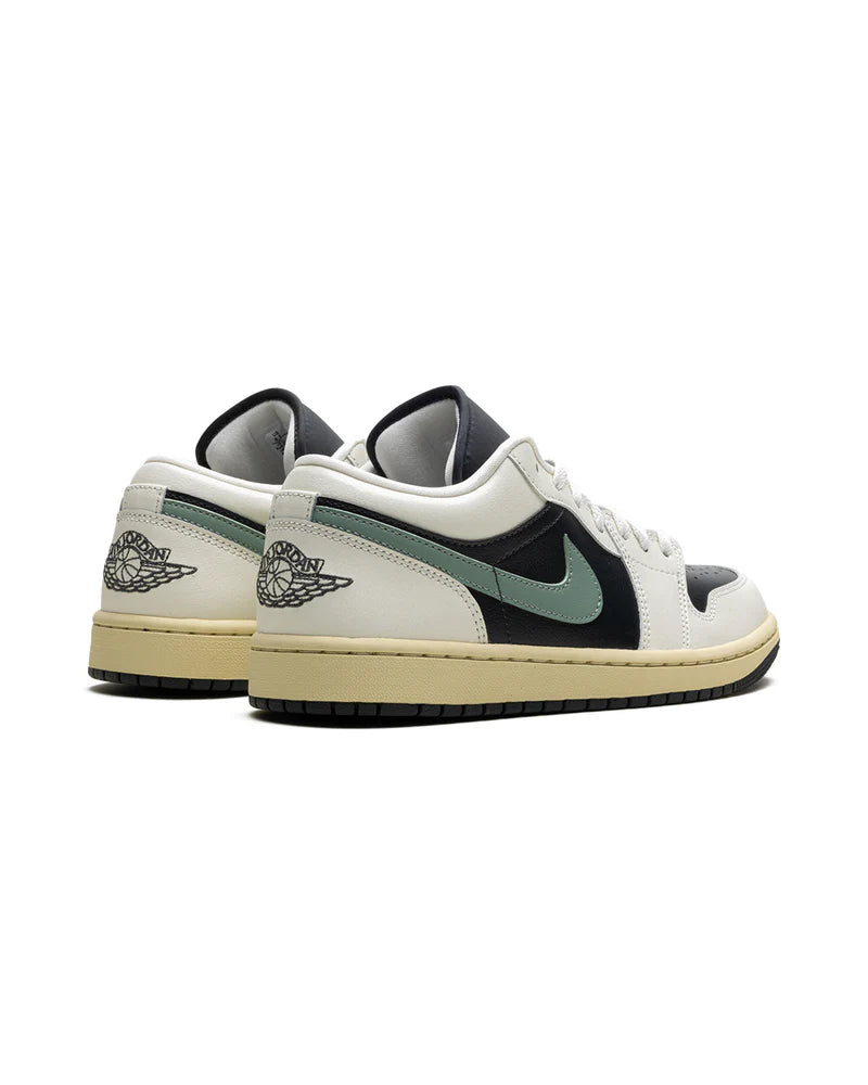 Nike Air Jordan 1 Low Jade Smoke