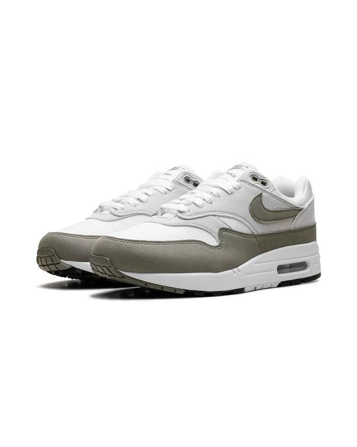 Nike Air Max 1 Light Army
